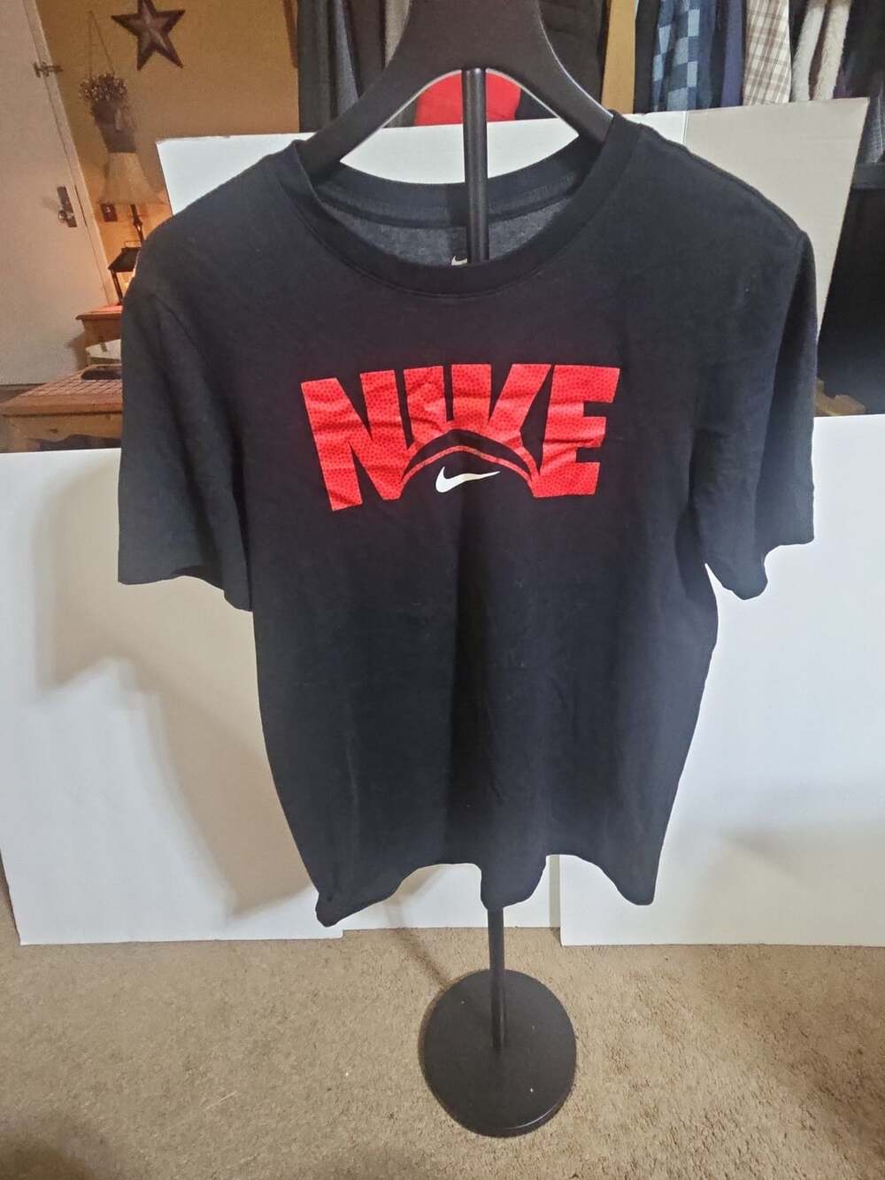 Nike The Nike Tee Dri-Fit Size M Black Red Graphic T-Shirt